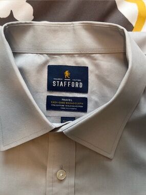 Stafford Light Gray Men's Travel Dress Shirt